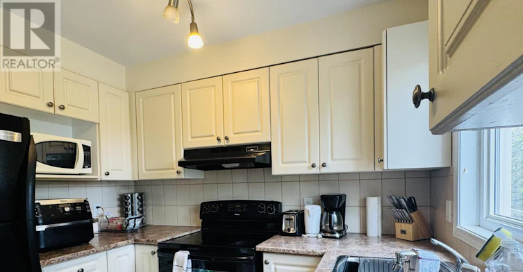 213 Stroget Private, Ottawa, ON, K2E 0A9 - 6