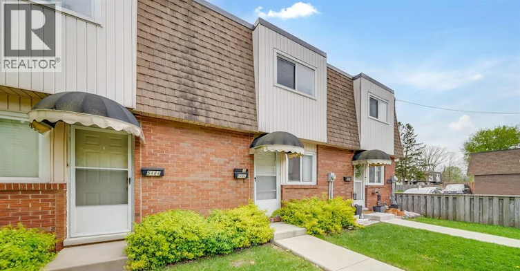 5486 Lassaline, Windsor, ON, N8T 1B1 - 5