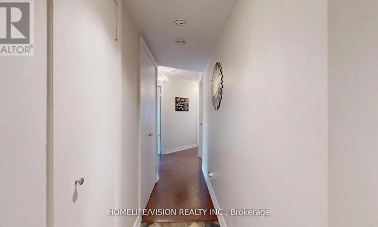 3311-210 Victoria Street