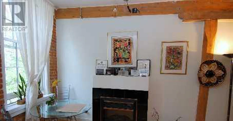 210 81a Front Street E, Toronto, ON, M5E 1B8 - 3
