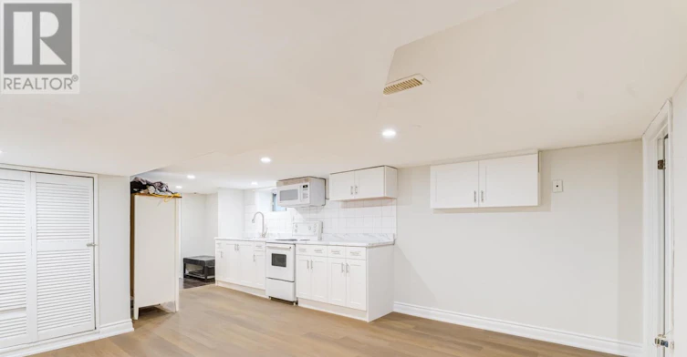 BASEMENT-242 Emerson Avenue, Toronto, ON, M6H 3T6 - 20