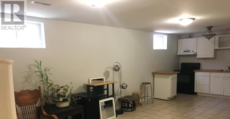 BSMT-885 Runningbrook Drive, Mississauga, ON, L4Y 2S4 - 2