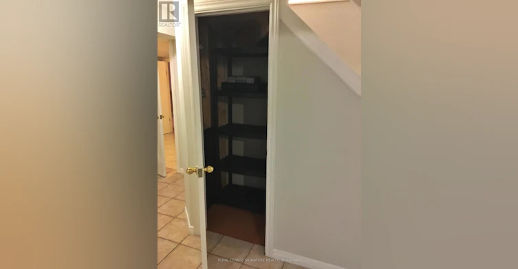 BSMT-885 Runningbrook Drive, Mississauga, ON, L4Y 2S4 - 7