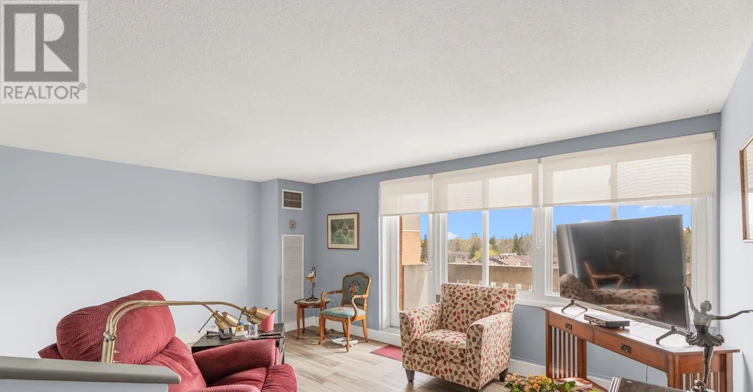 715-1599 Lassiter Terrace, Ottawa, ON, K1J 8R6 - 4