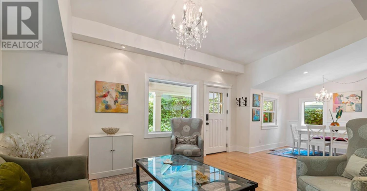 4 Wyckliffe Avenue, Niagara-on-the-Lake, ON, L0S 1J0 - 5