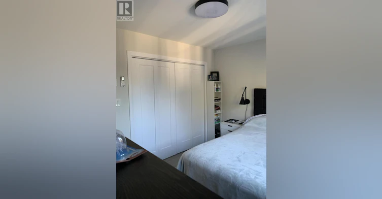 1274 Queen Street E, Sault Ste. Marie, ON, P6A 2E8 - 8