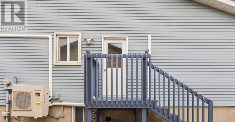 MAIN-1306 Valley Drive, Oshawa, ON, L1J 7J7 - 21
