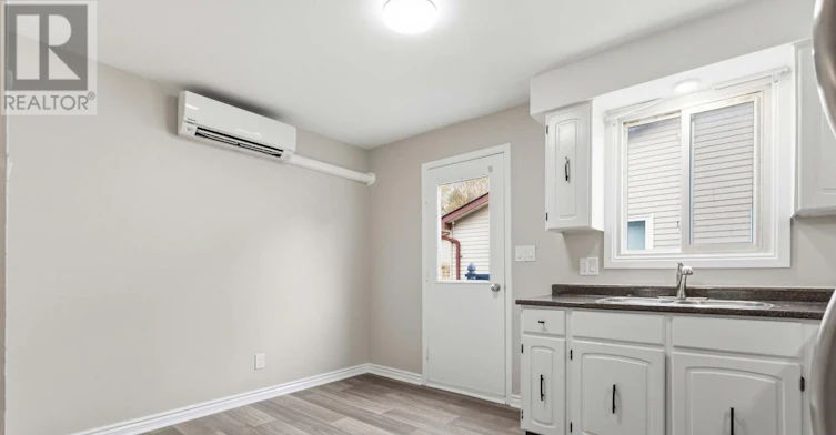 MAIN-1306 Valley Drive, Oshawa, ON, L1J 7J7 - 5