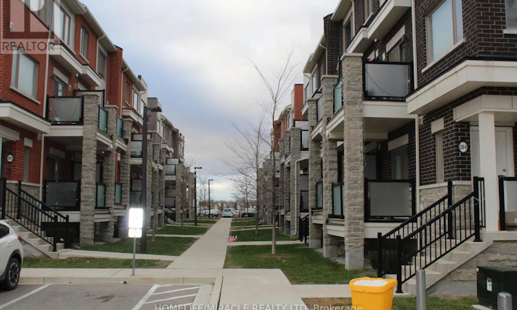 5-240 Lagerfeld Drive