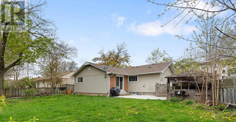 LOWER-51 Jacobson Avenue, St. Catharines, ON, L2T 3A1 - 17