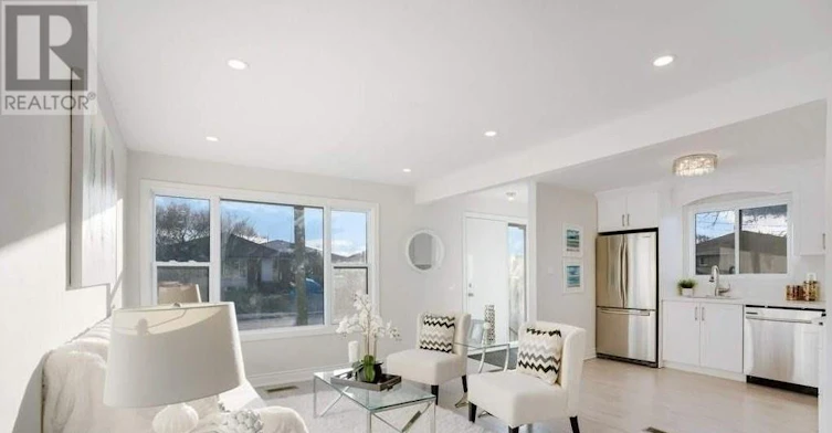 MAIN-76 Walter Avenue, Newmarket, ON, L3Y 2T3 - 5