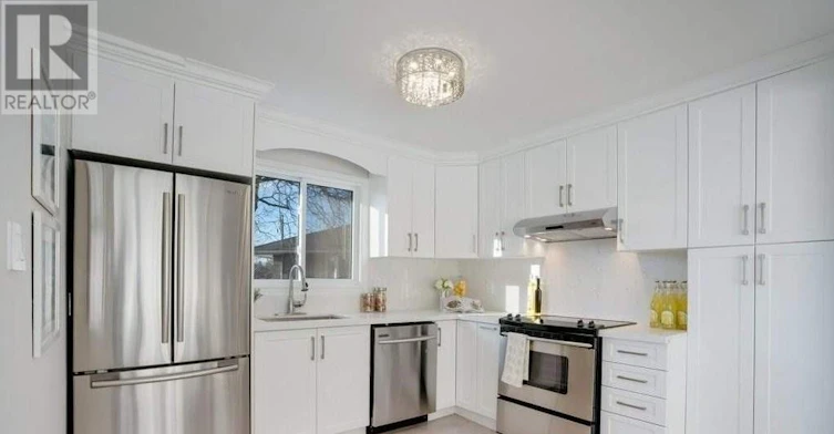 MAIN-76 Walter Avenue, Newmarket, ON, L3Y 2T3 - 8