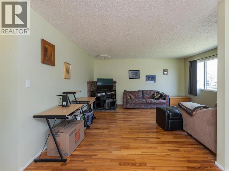 667 Alward Street, Prince George, BC, V2M 2E6 - 23
