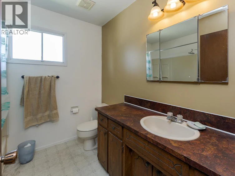 667 Alward Street, Prince George, BC, V2M 2E6 - 28