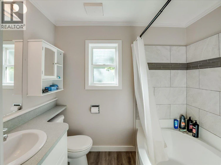 15-4029 Broadwater Road, Castlegar, BC, V1N 4V6 - 24