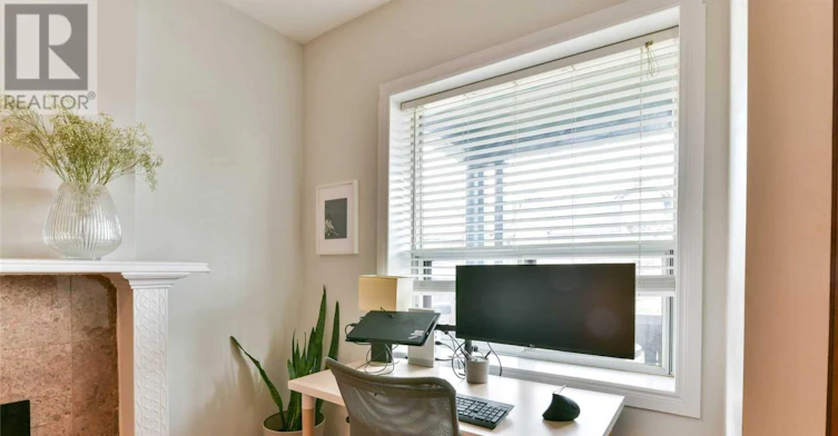 MAIN FL-734 Indian Road, Toronto, ON, M6P 2E3 - 8
