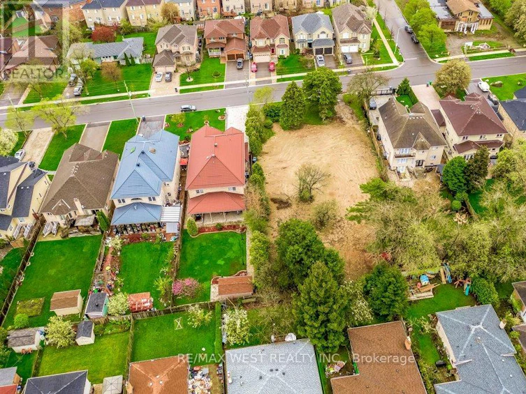 LOT-1 Fairview Road W, Mississauga, ON, L5B 1K7 - 16