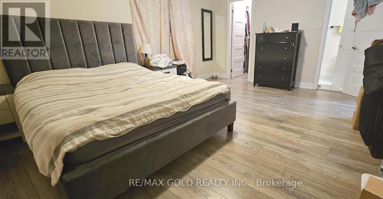 UPPER-15 Valonia Drive, Brampton, ON, L6V 4J2 - 9