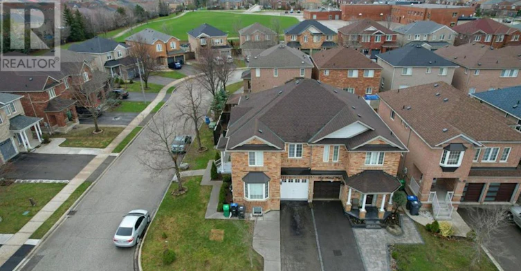 29 Trudelle Crescent, Brampton, ON, L7A 2Z1