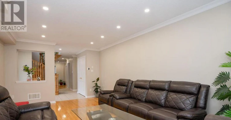 29 Trudelle Crescent, Brampton, ON, L7A 2Z1 - 5