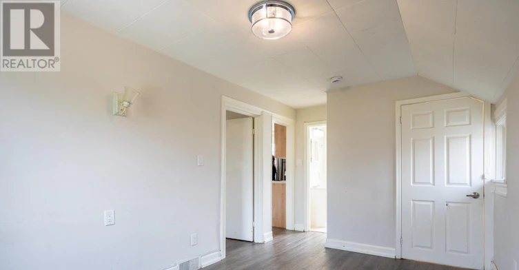 UPPER-52 Wellington Street W, Brampton, ON, L6Y 1K9 - 10