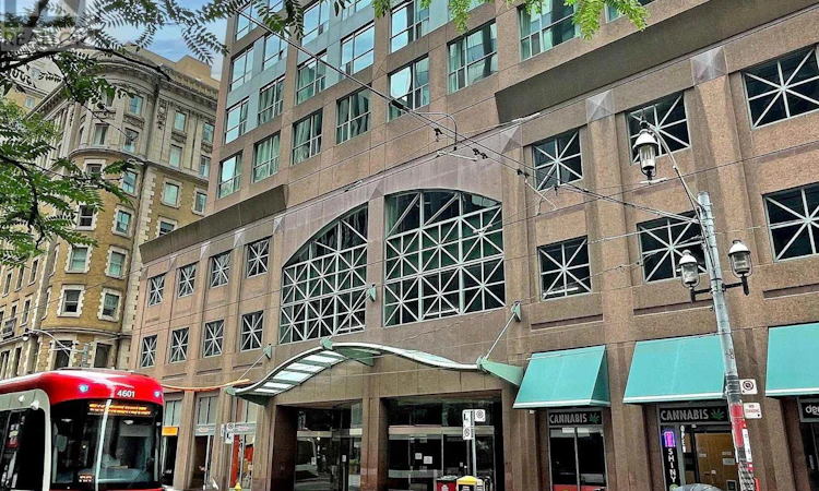 917-7 King Street E
