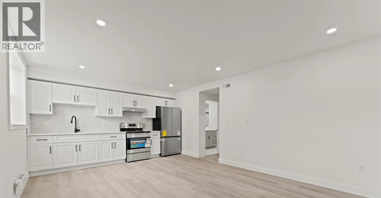 4-702 Pierre, Windsor, ON, N9A 2K5 - 4