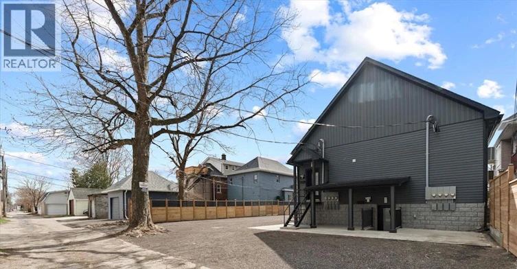 2-702 Pierre, Windsor, ON, N9A 2K5 - 12