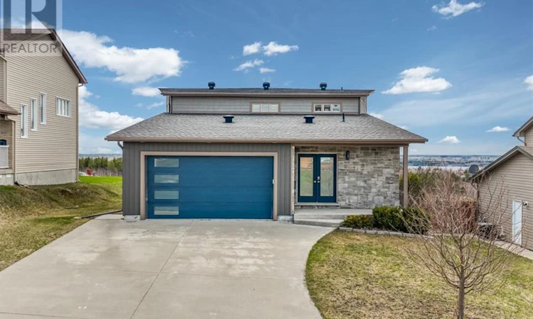 41 Kingsview Drive