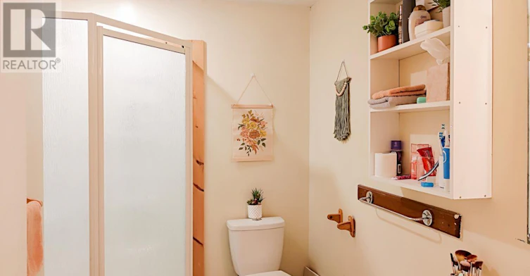 UPPER FLOOR-38 Noecker Street, Waterloo, ON, N2J 2R4 - 8