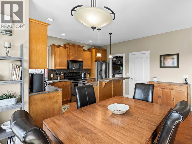 10290 Teresa Road, Lake Country, BC, V4V 2N6 - 16