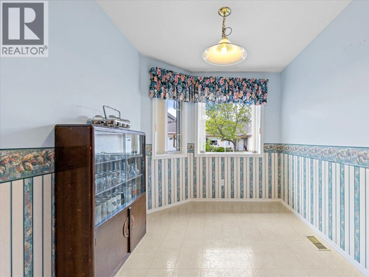17-1874 Parkview Crescent, Kelowna, BC, V1X 7G6 - 16