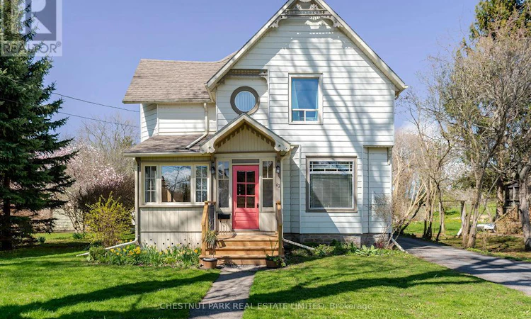 62 Consecon Street