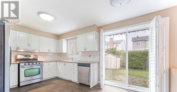 3019 Quail Run Avenue, Ottawa, ON, K1T 3S1 - 18