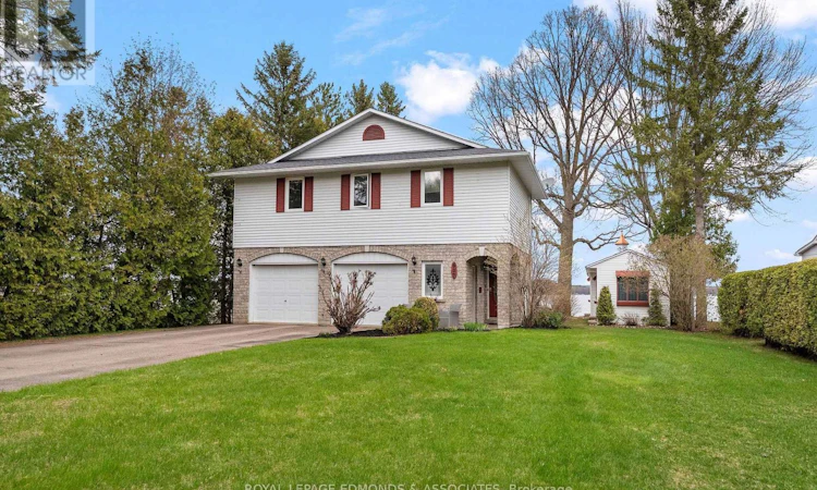 907 Cedar Lane