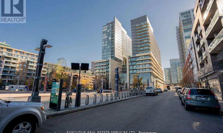 1902 36 Lisgar Street E