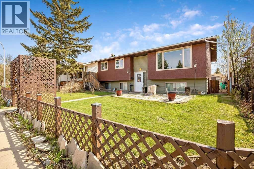 13 Park Road, Strathmore, AB, T1P 1H6