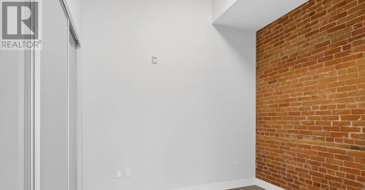 201-475 George Street N, Peterborough, ON, K9H 0J4 - 9