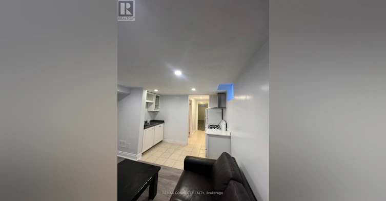 532 B Lightfoot Place, Pickering, ON, L1V 5Z7 - 7