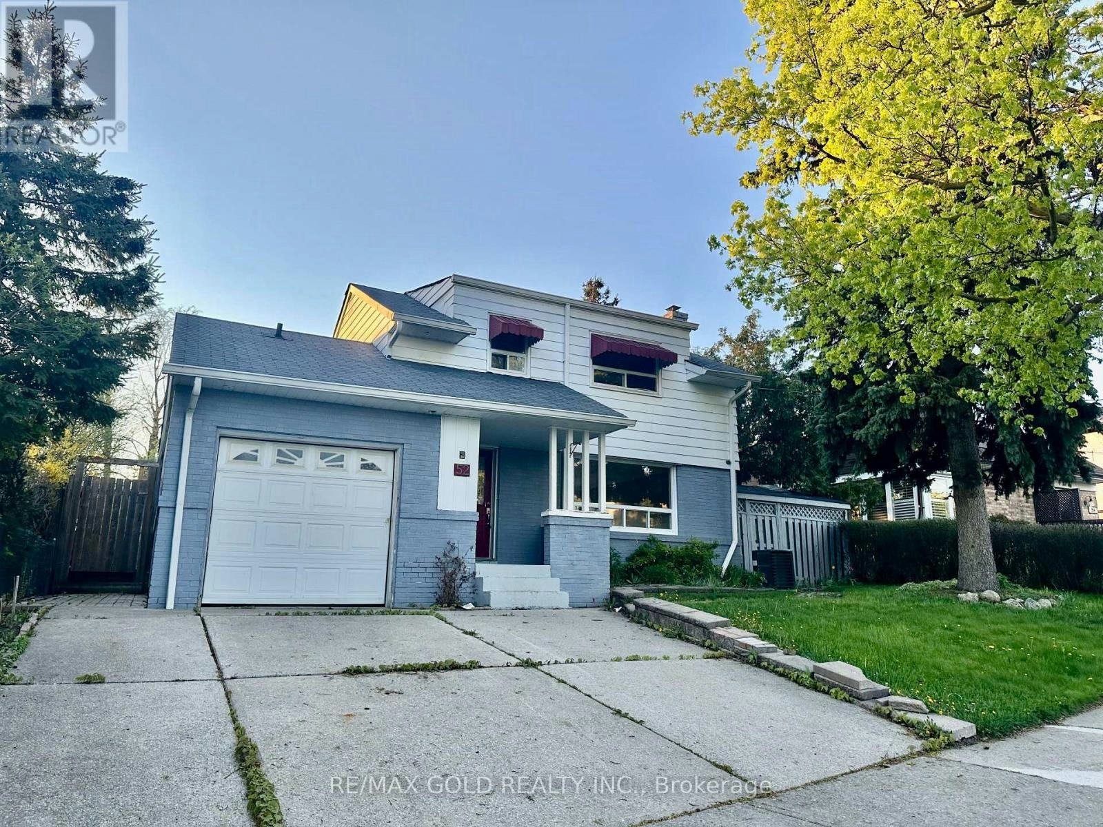 52 Eldomar Avenue, Brampton, ON, L6W 3N7