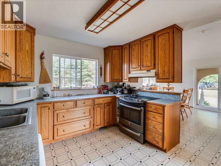 786 Prairie Road, Castlegar, BC, V1N 4K6 - 18