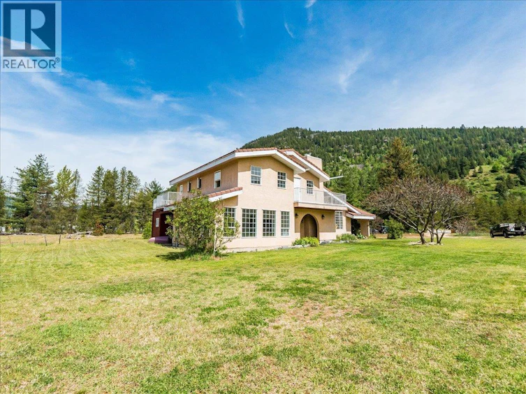 786 Prairie Road, Castlegar, BC, V1N 4K6 - 11