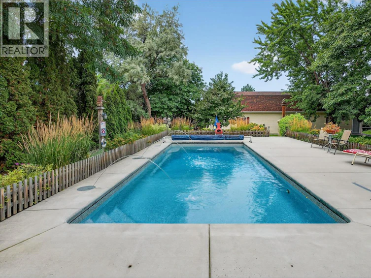 3920 Mowitch Court, Kelowna, BC, V1W 4E6 - 60