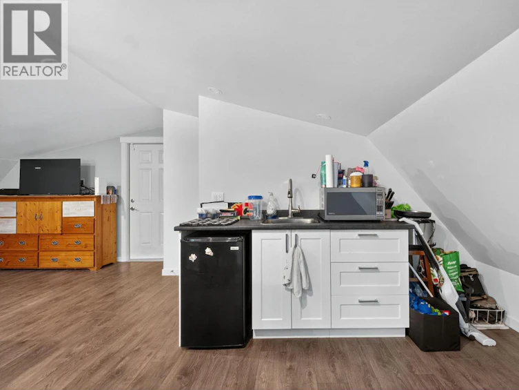 3920 Mowitch Court, Kelowna, BC, V1W 4E6 - 85