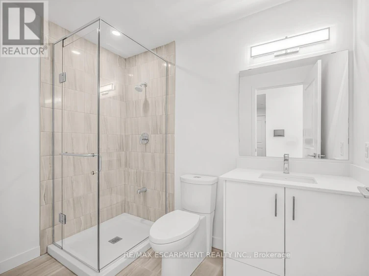 301 7549a Kalar Road, Niagara Falls, ON, L2H 3W6 - 8