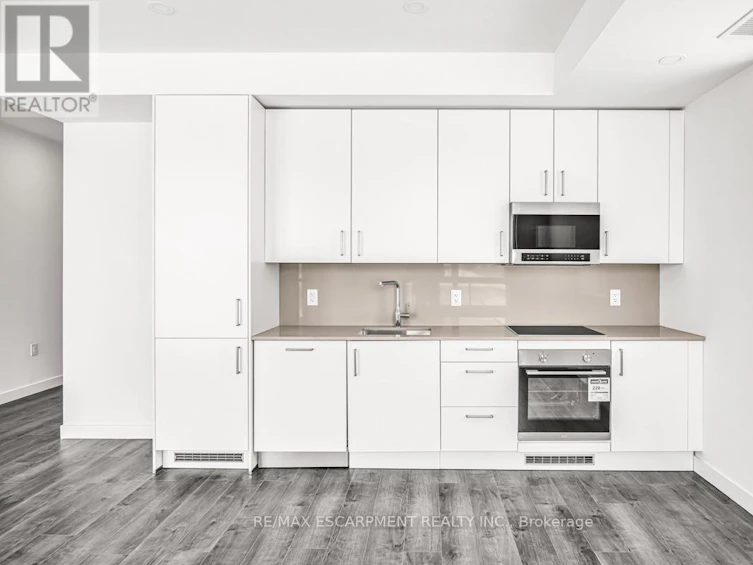 301 7549a Kalar Road, Niagara Falls, ON, L2H 3W6 - 24