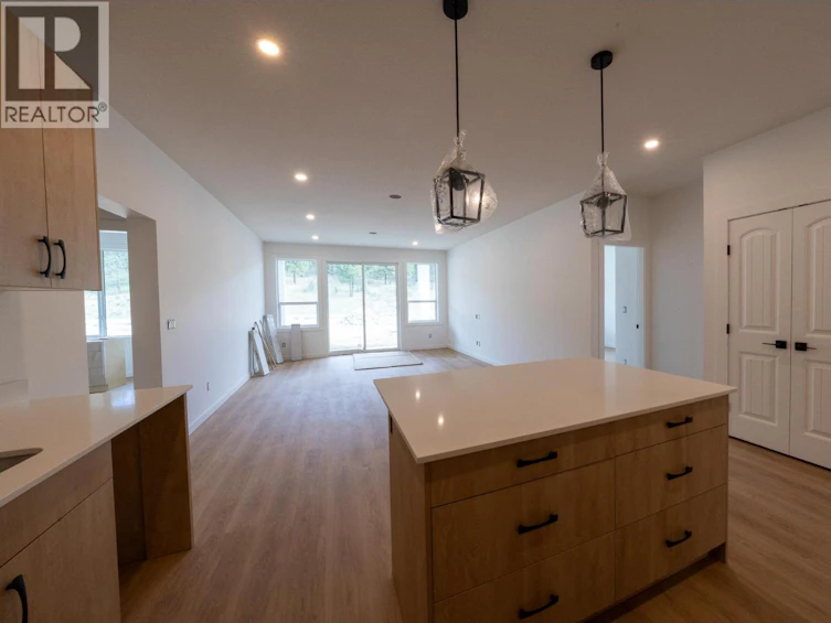 2982 Scenic Ridge Drive, West Kelowna, BC, V4T 1Y3 - 7