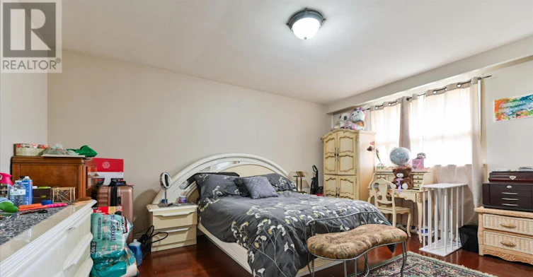 39 Jocada Road, Toronto, ON, M6L 2J4 - 7
