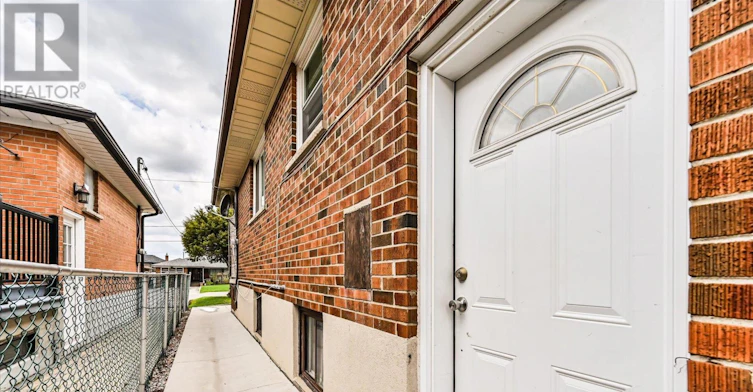 39 Jocada Road, Toronto, ON, M6L 2J4 - 20