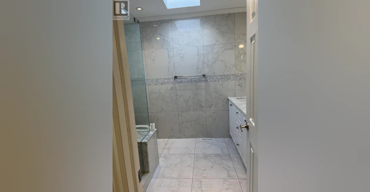 UPPER-1166 Mcbride Avenue, Mississauga, ON, L5C 1M8 - 30